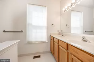 1912 Phipps Cir, Downingtown, PA 19335 - Photo 18