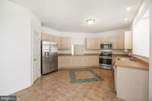 1912 Phipps Cir, Downingtown, PA 19335 - Photo 10