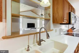 640 Meadow Dr, Honey Brook, PA 19344 - Photo 20