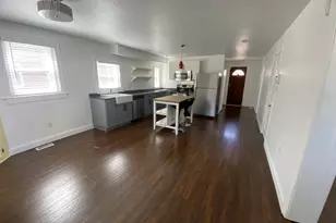 106 S Walnut St, Kennett Square, PA 19348 - Photo 2