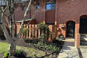 1002 Worthington Dr, Exton, PA 19341 - Photo 2