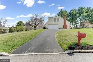 100 Trowbridge Ln, Downingtown, PA 19335 - Photo 6