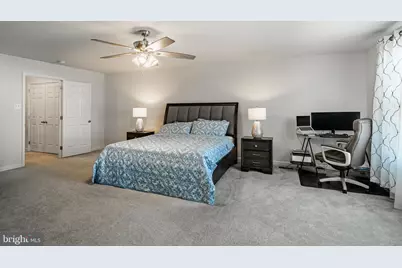 25 N Tompkins Square, Downingtown, PA 19335 - Photo 26