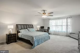 25 N Tompkins Square, Downingtown, PA 19335 - Photo 24
