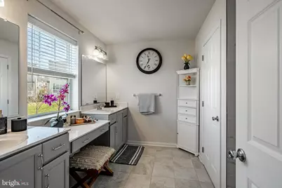 25 N Tompkins Square, Downingtown, PA 19335 - Photo 28