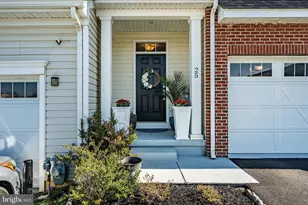 25 N Tompkins Square, Downingtown, PA 19335 - Photo 4