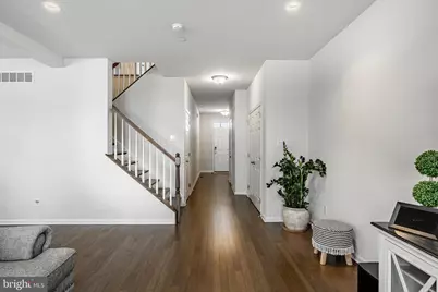 25 N Tompkins Square, Downingtown, PA 19335 - Photo 14
