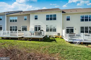 25 N Tompkins Square, Downingtown, PA 19335 - Photo 44