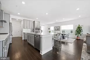 279 Red Leaf Ln, Exton, PA 19341 - Photo 8