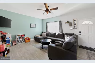 3817 Hazelwood Avenue, Downingtown, PA 19335 - Photo 4