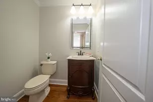 41 Overlook Cir, Berwyn, PA 19312 - Photo 18