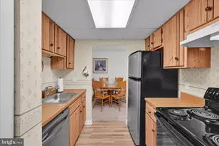 402 Village Walk, Exton, PA 19341 - Photo 12