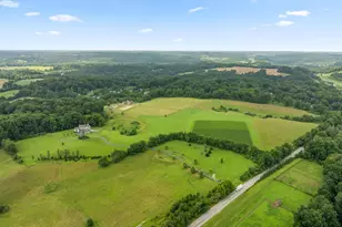 1484 W Strasburg Rd, West Chester, PA 19382 - Photo 2