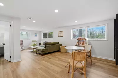 877 E Philip Drive, Phoenixville, PA 19460 - Photo 18