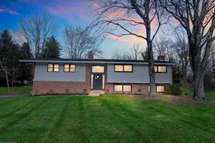 877 E Philip Dr, Phoenixville, PA 19460 - Photo 44