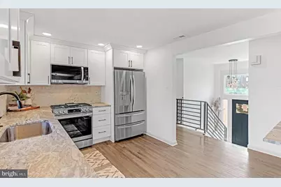 877 E Philip Drive, Phoenixville, PA 19460 - Photo 6