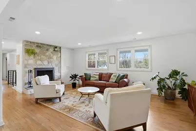 877 E Philip Drive, Phoenixville, PA 19460 - Photo 8