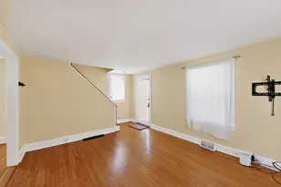 22 W Broad St, Malvern, PA 19355 - Photo 6