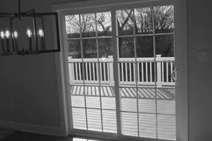 957 Spring City Rd, Phoenixville, PA 19460 - Photo 8