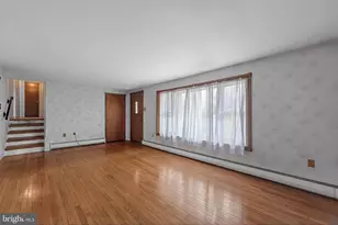 1279 Sheep Hill Rd, Pottstown, PA 19465 - Photo 2