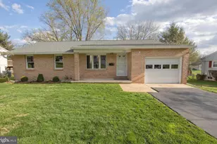 408 Chesterfield Dr, Downingtown, PA 19335 - Photo 2