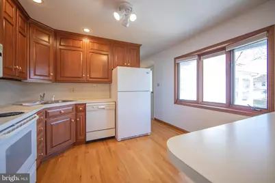 408 Chesterfield Drive, Downingtown, PA 19335 - Photo 8