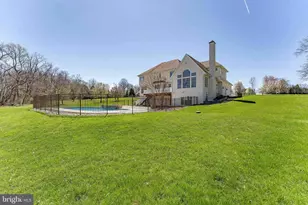 26 Millstone Ln, Pottstown, PA 19465 - Photo 8