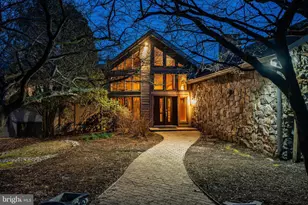 7 Bittersweet Dr, West Chester, PA 19382 - Photo 2