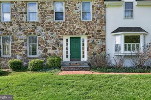 1109 Forsythe Ln, West Chester, PA 19382 - Photo 2