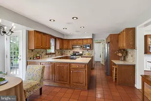 1109 Forsythe Ln, West Chester, PA 19382 - Photo 14