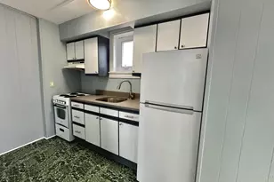 214 Gay St, Phoenixville, PA 19460 - Photo 2