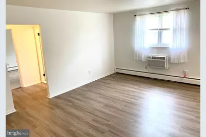 335 E Lancaster Avenue #E-20, Downingtown, PA 19335 - Photo 14