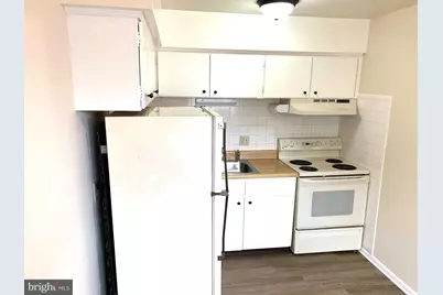 335 E Lancaster Avenue #E-20, Downingtown, PA 19335 - Photo 10