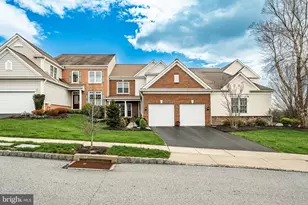 313 S Caldwell Cir, Downingtown, PA 19335 - Photo 4