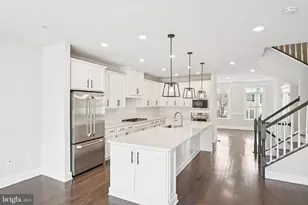 833 Stonecliffe Rd, Malvern, PA 19355 - Photo 4