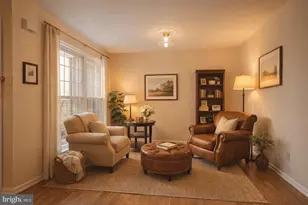 112 Stewarts Ct, Phoenixville, PA 19460 - Photo 6