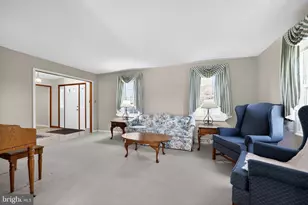 606 Londonderry Dr, West Chester, PA 19382 - Photo 18