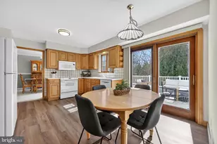 606 Londonderry Dr, West Chester, PA 19382 - Photo 8