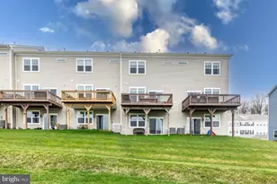 321 Dawson Pl, Downingtown, PA 19335 - Photo 4