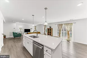 215 Sloan Dr, Coatesville, PA 19320 - Photo 14