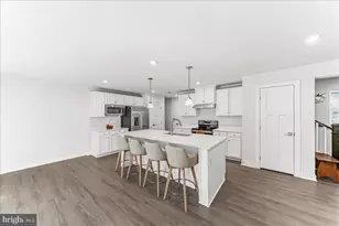 215 Sloan Dr, Coatesville, PA 19320 - Photo 10