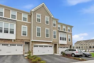 12 Lila Ln, Downingtown, PA 19335 - Photo 2