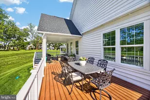 1027 Bollinger Ln, West Chester, PA 19380 - Photo 4