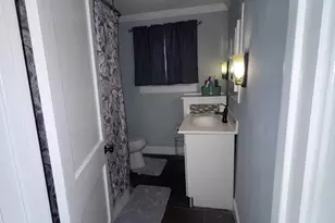 25 W Main St, Elverson, PA 19520 - Photo 10