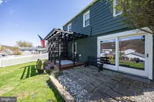 42 Spruce St, Coatesville, PA 19320 - Photo 32