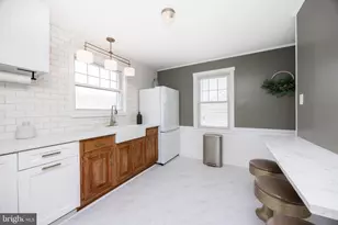 42 Spruce St, Coatesville, PA 19320 - Photo 10