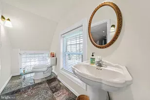 345 E Chestnut St, Coatesville, PA 19320 - Photo 36