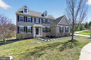 208 Liberty Cir, East Fallowfield Township, PA 19320 - Photo 4