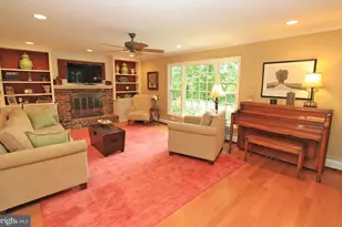 594 Contention Ln, Berwyn, PA 19312 - Photo 6