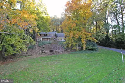 594 Contention Lane, Berwyn, PA 19312 - Photo 2